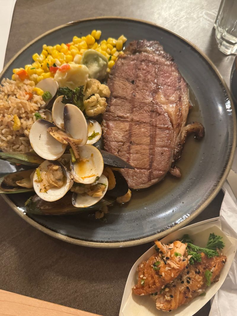 Why Eagles Buffet Remains One Of Arizona's Most Reliable Buffets