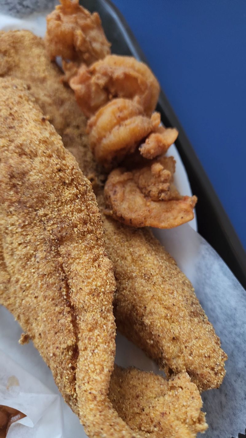 Uncle Larry's (Chattanooga)