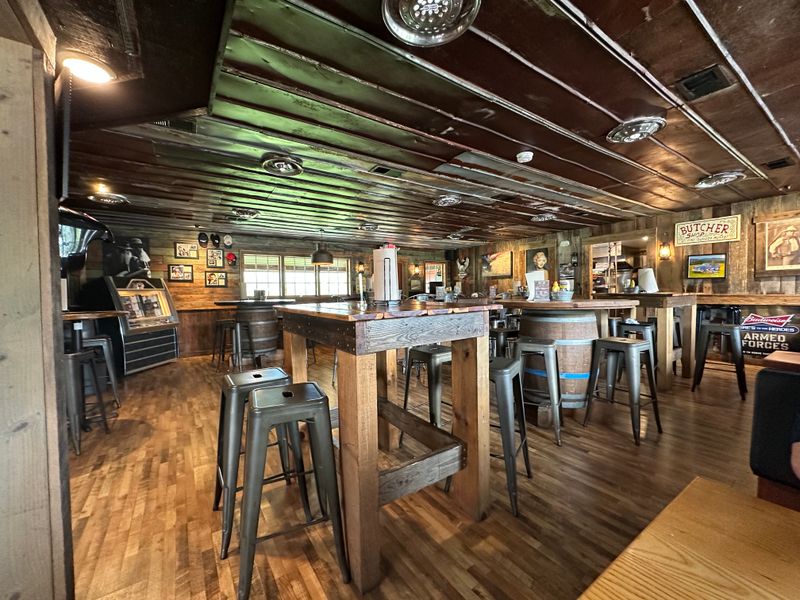 Service With Genuine Tennessee Warmth