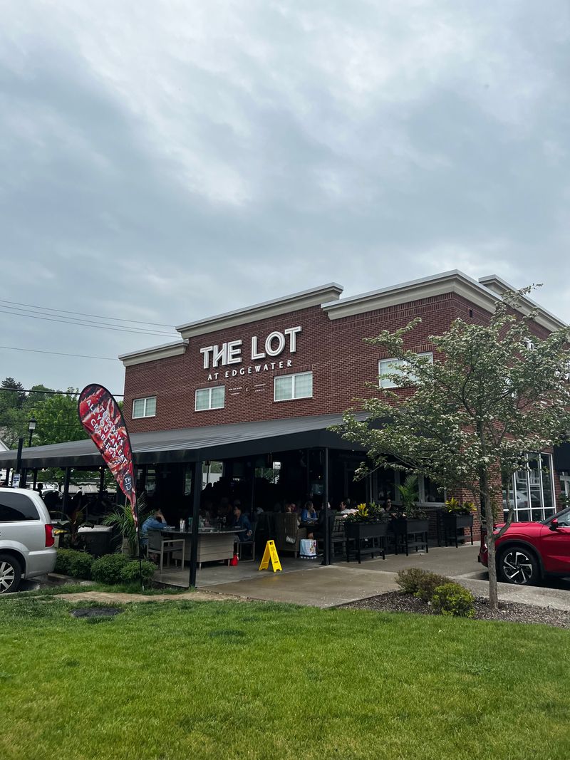 Regulars Know Exactly When To Show Up