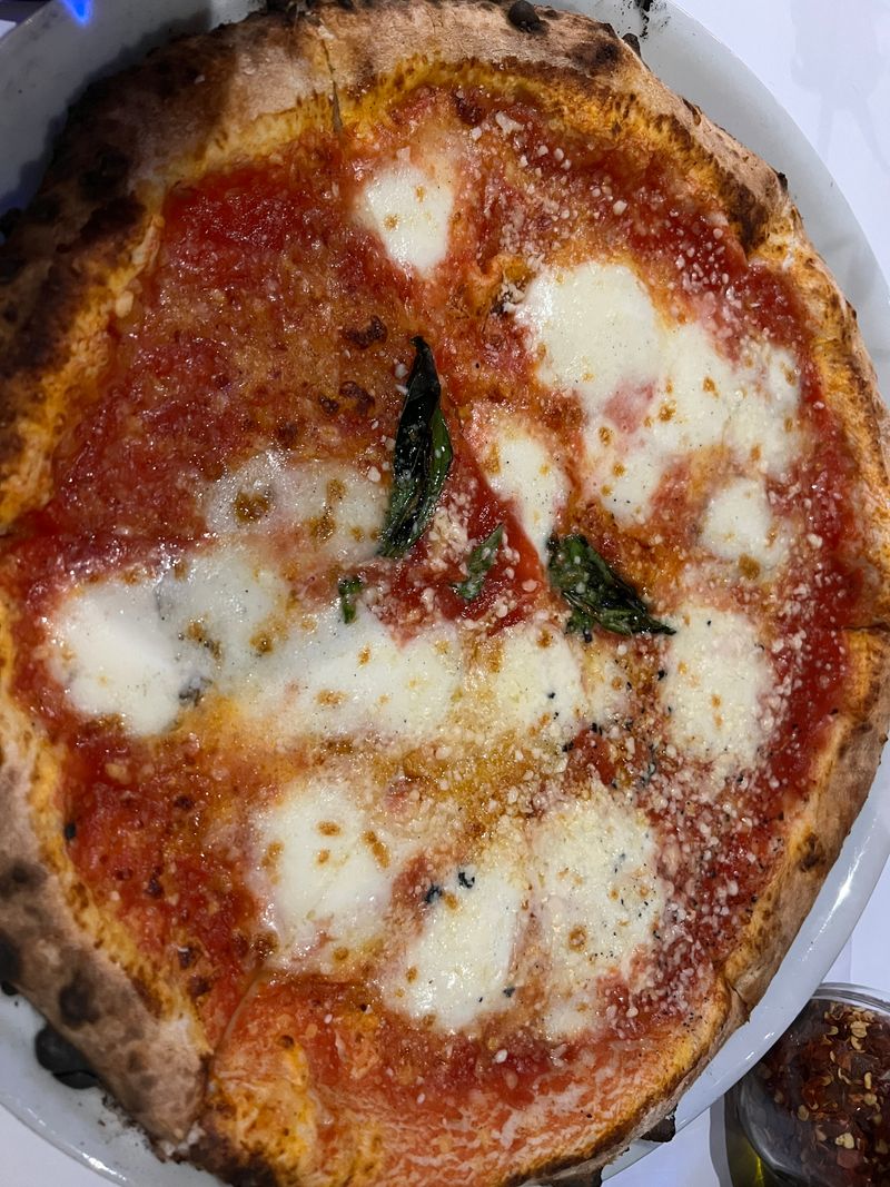 Una Pizza Napoletana