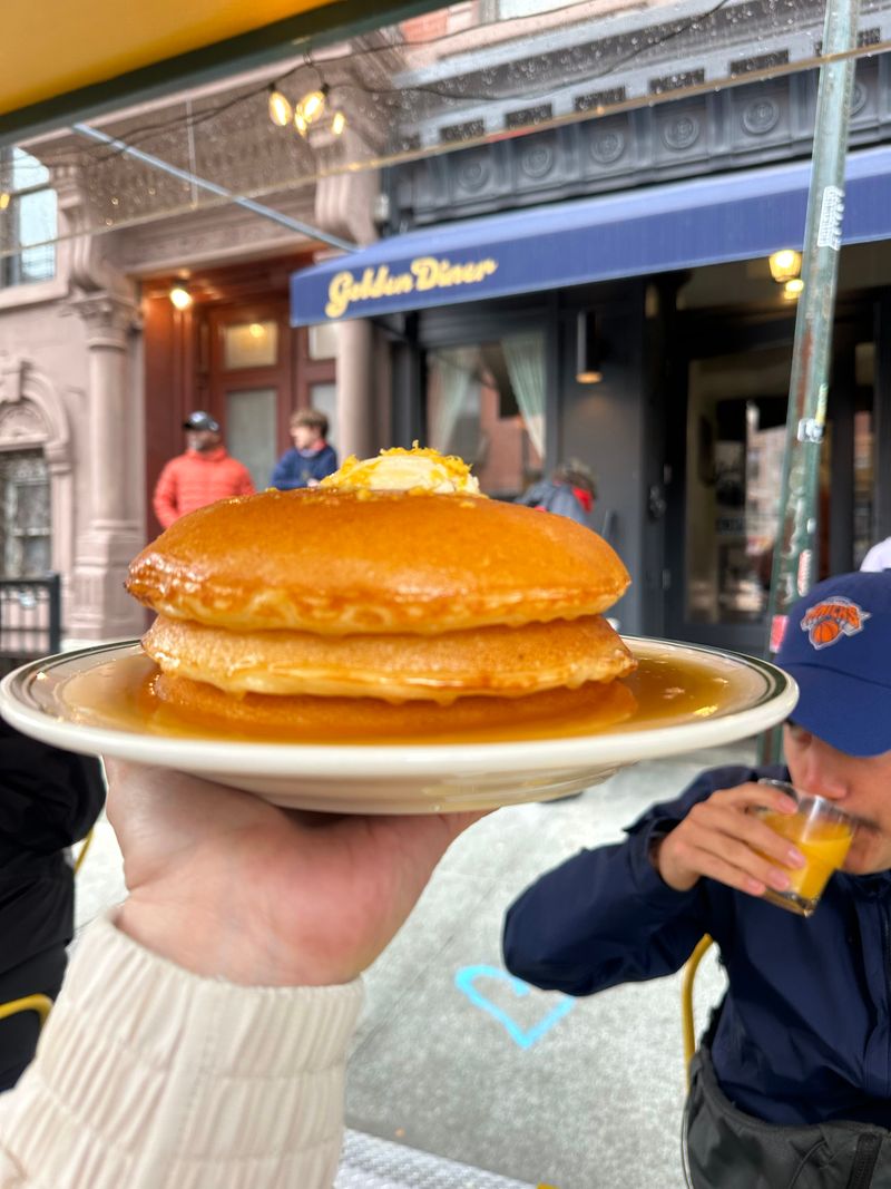 Neighborhood Notes: Chinatown Energy, LES Ease