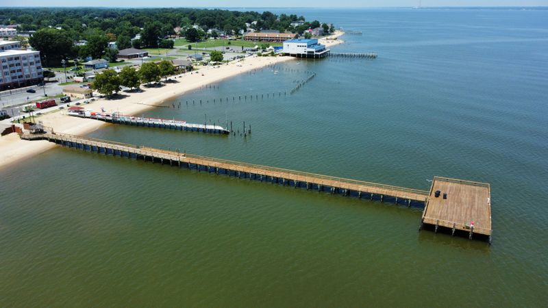 Colonial Beach: Seafood With Historic Charm