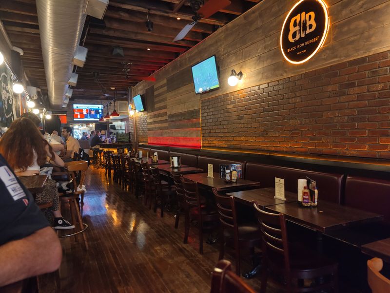 Black Iron Burger – Midtown