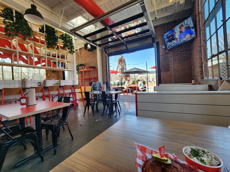 Hattie B's Hot Chicken - Franklin - Factory