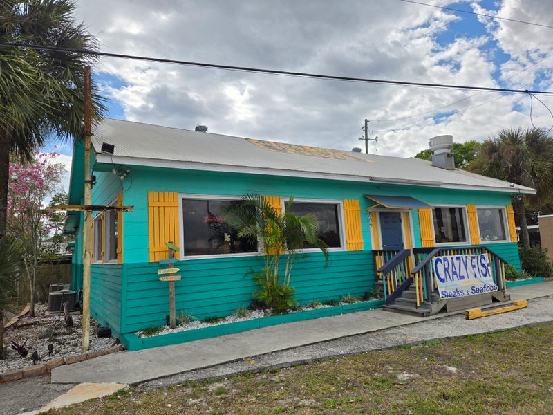 Crazy Fish Seafood Shack (Lake Wales)