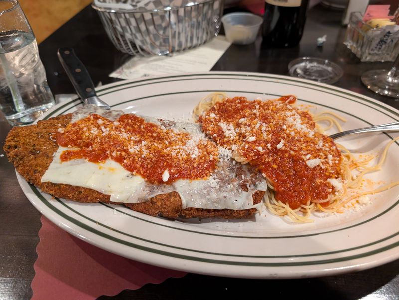 Raymon's Catering & Restaurant (Clarksburg)