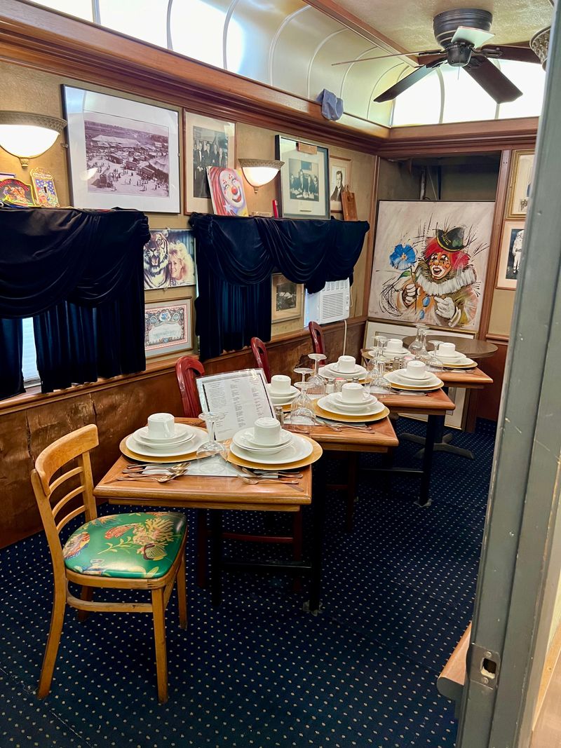 Step Inside Four Authentic Railroad Cars For Dinner