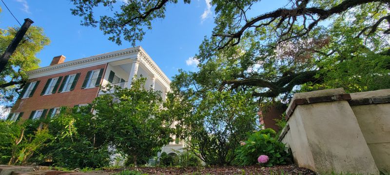 Front Porches, Shade Trees, And Quiet Neighborhoods