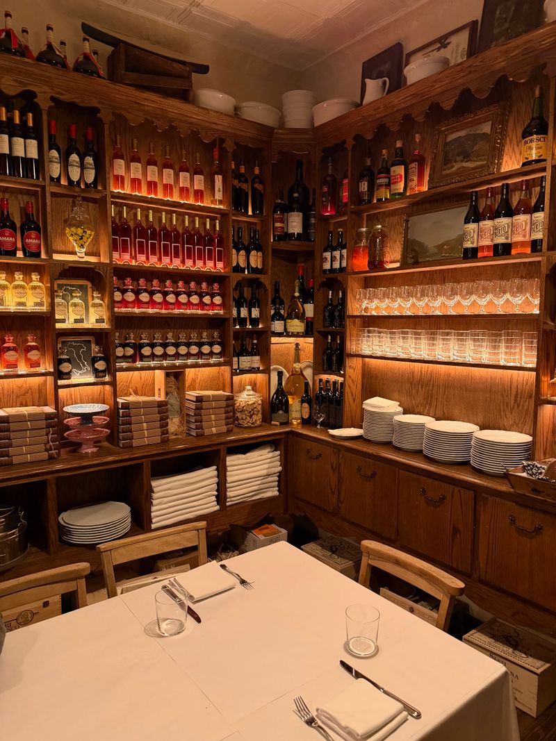 A Dining Room Built For Staying