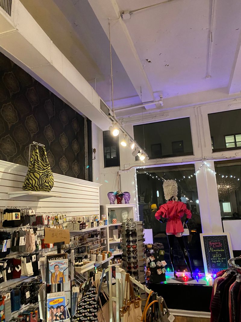 Designer Finds Without The Drama