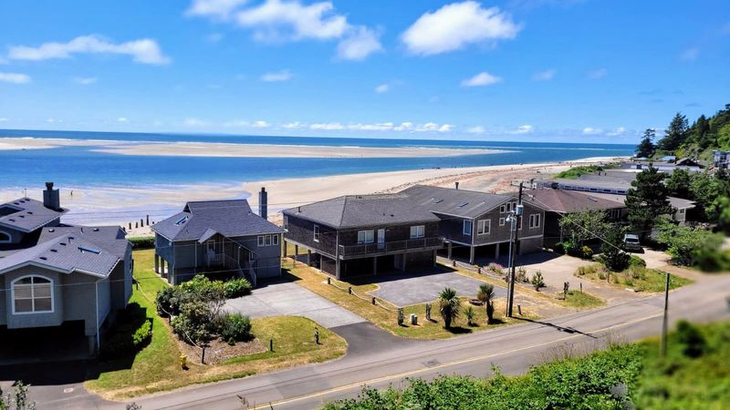 A Peaceful Alternative To Oregon's Busier Beach Towns