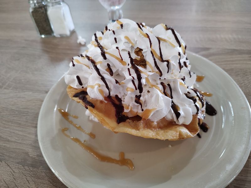 Weekends Get Packed—Plan For A Wait (Or Go Early)