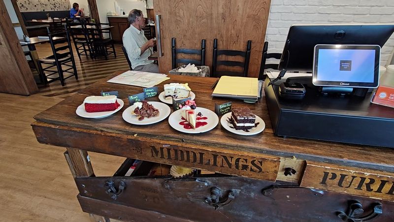 Goodness Gracious Restaurant & Catering