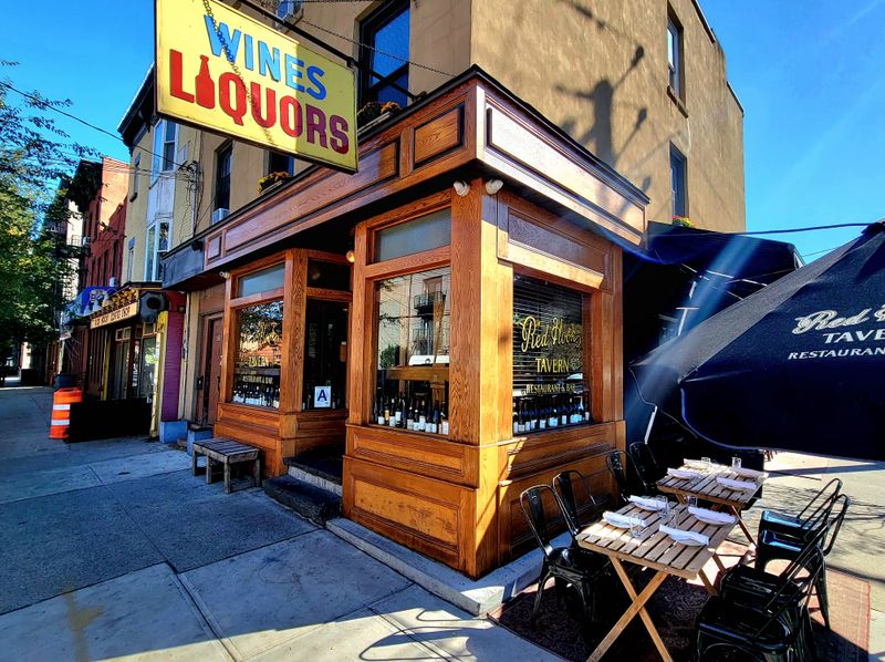 Red Hook Tavern – Red Hook