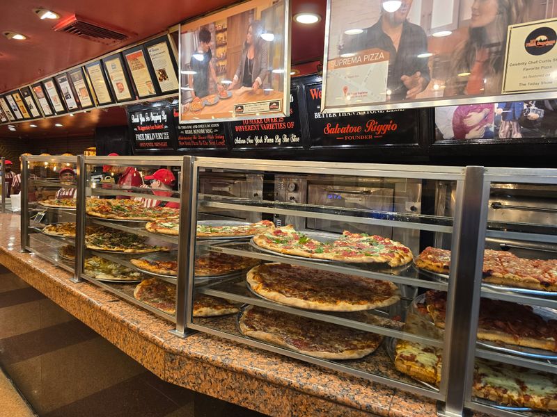 NY Pizza Suprema – Midtown Slice Cred