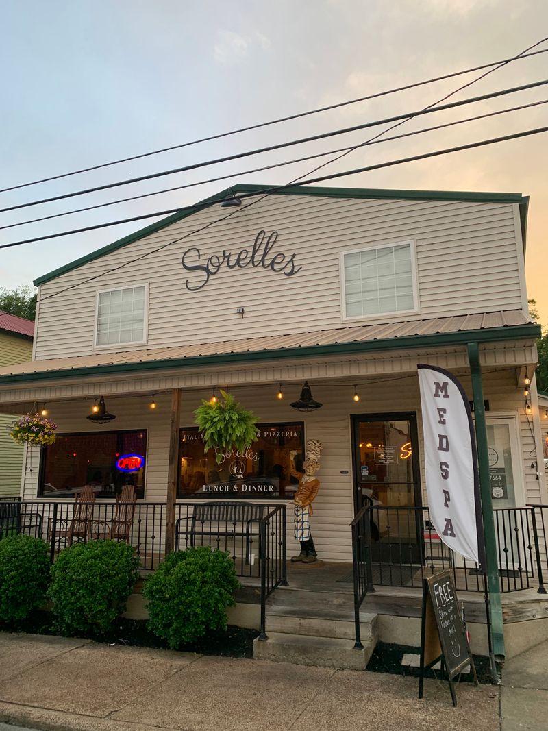 Sorelles Italian Restaurant & Pizzeria