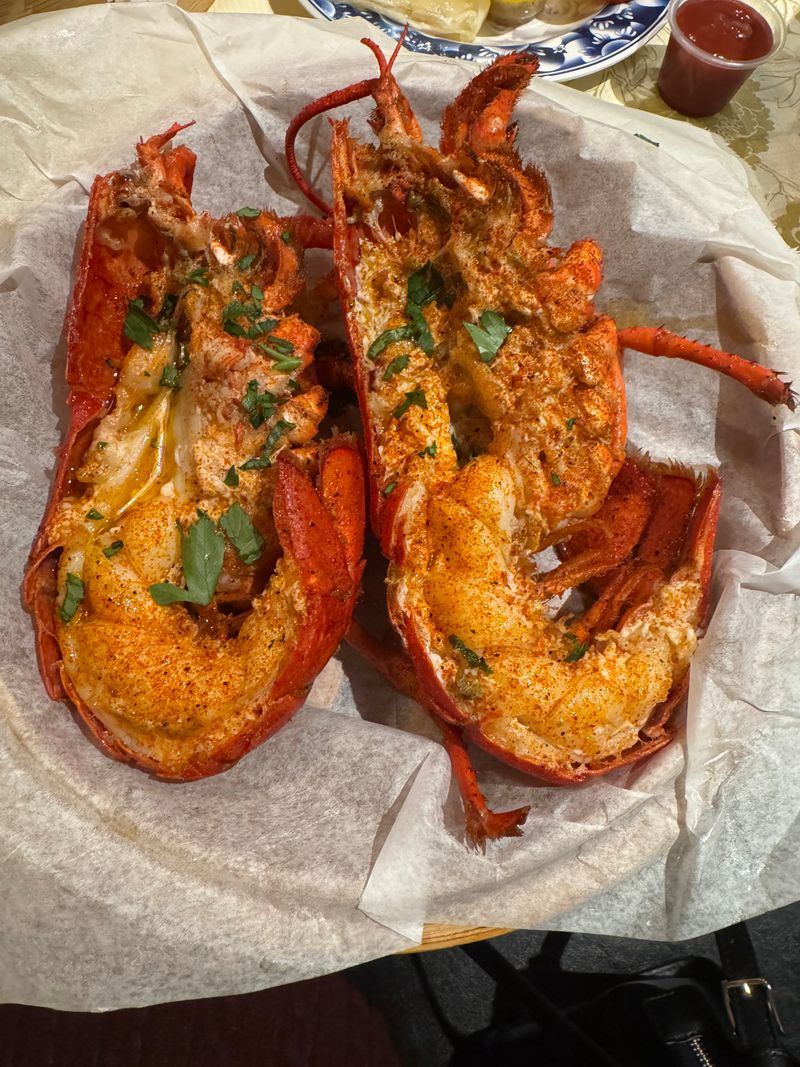 Crab House NYC — Midtown East Table-Side AYCE Seafood