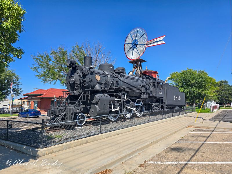 The Train Tracks Still Run Through Lamar, But Few Stop Here