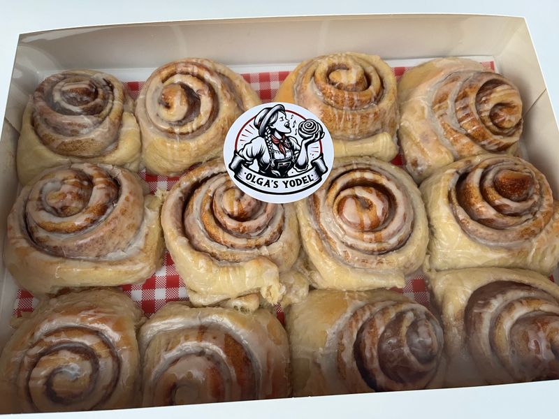 Why This Cinnamon Roll Earns Its Reputation