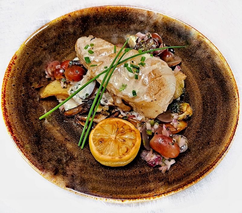 Seafood With Steakhouse Confidence