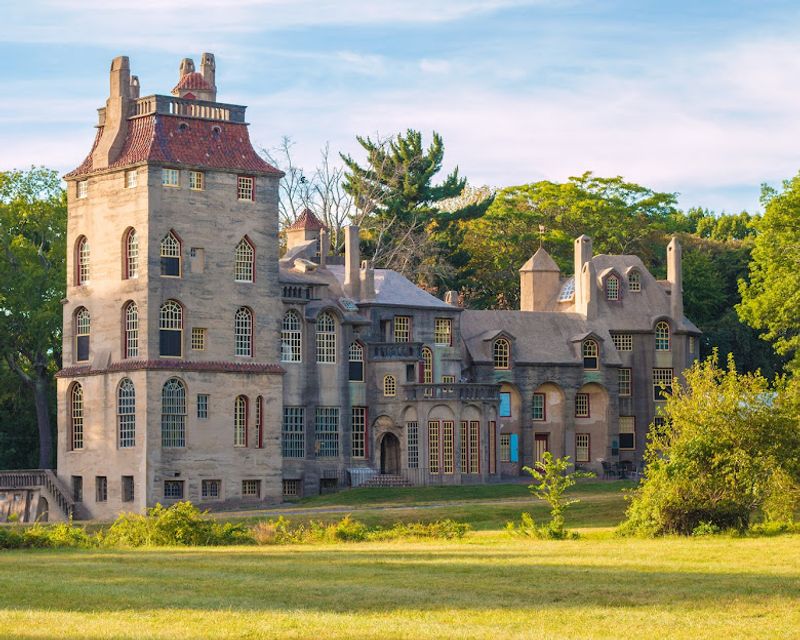 Fonthill Castle (Doylestown)