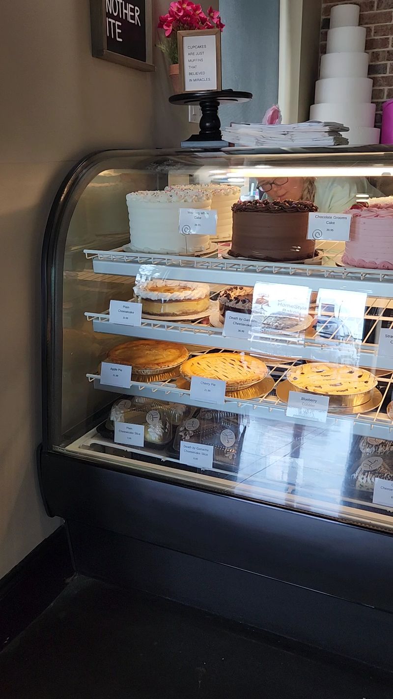 Julia's Homestyle Bakery