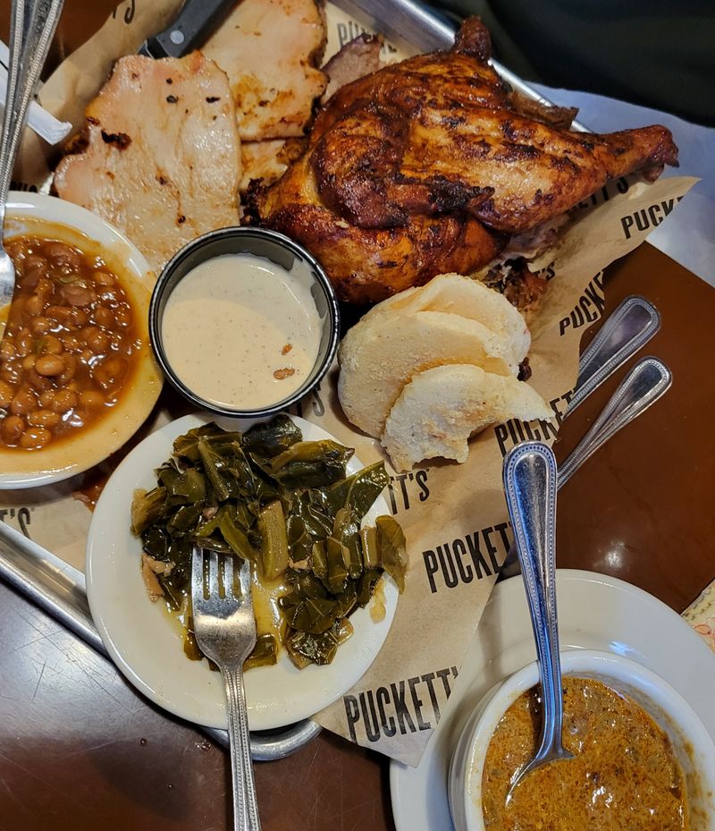 Puckett's Grocery & Restaurant