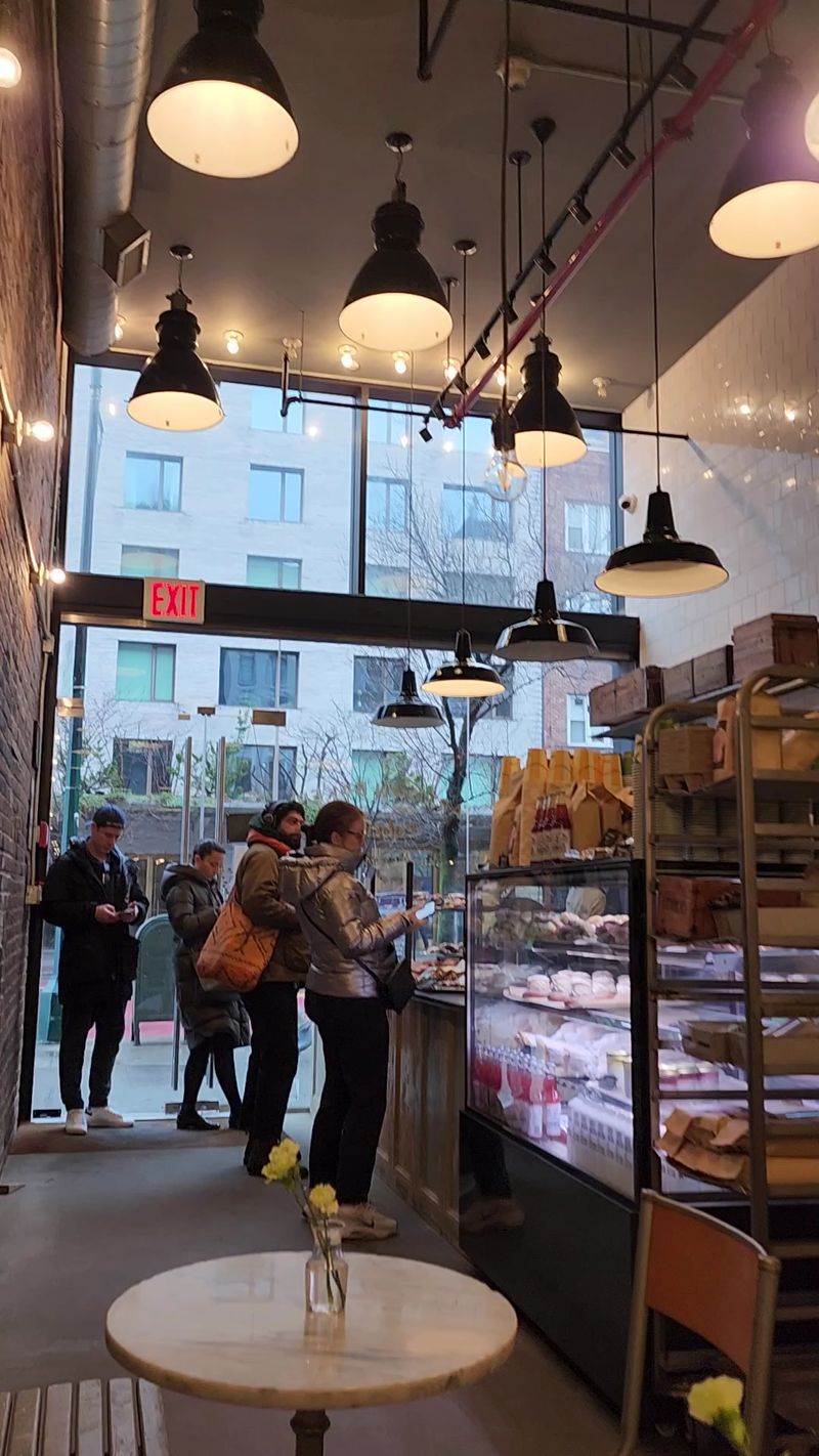 Service With Calm Confidence