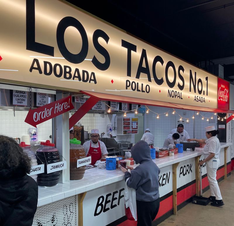 Los Tacos No.1 (Side street fix)