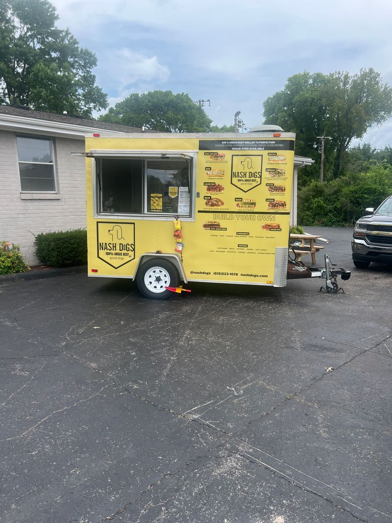 Nash Dogs Food Truck, Old Hickory