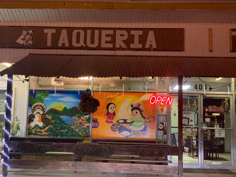 Why This Spot Became A Tennessee Tradition