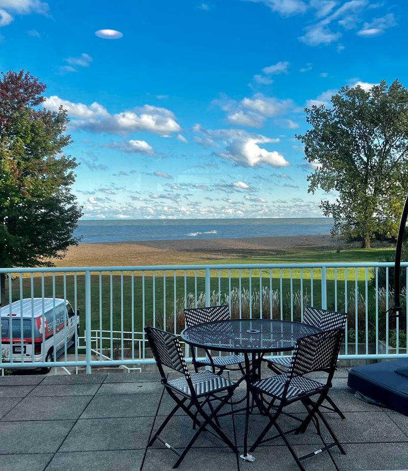 Why Nolan's At Illinois Beach Is A Hidden Gem