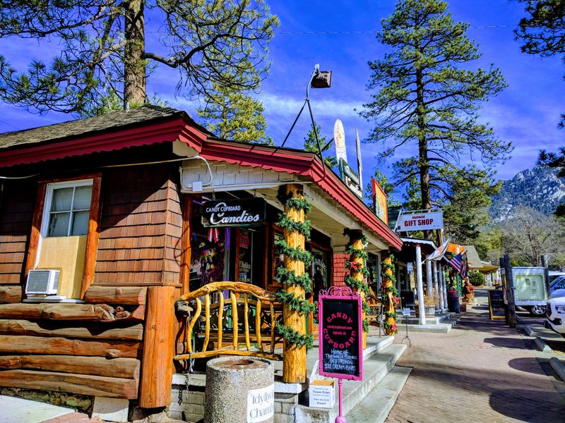 A Small, Unincorporated Town That Kept Its Independence