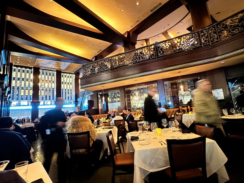 Del Frisco’s Double Eagle Steakhouse