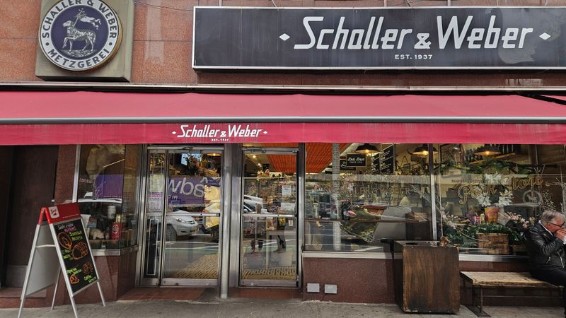 Blume At Schaller & Weber