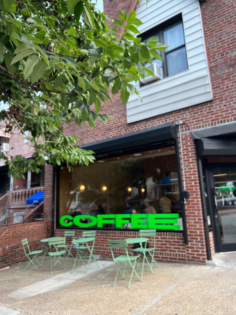 Little Flower Café – Astoria