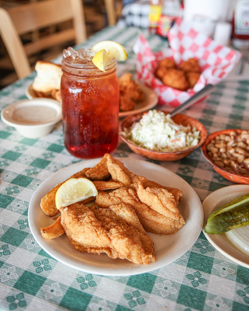 Uncle Bud's Catfish Chicken & Such (Nashville)