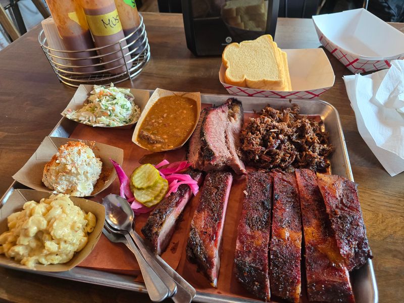 Bain Barbecue & Bakery