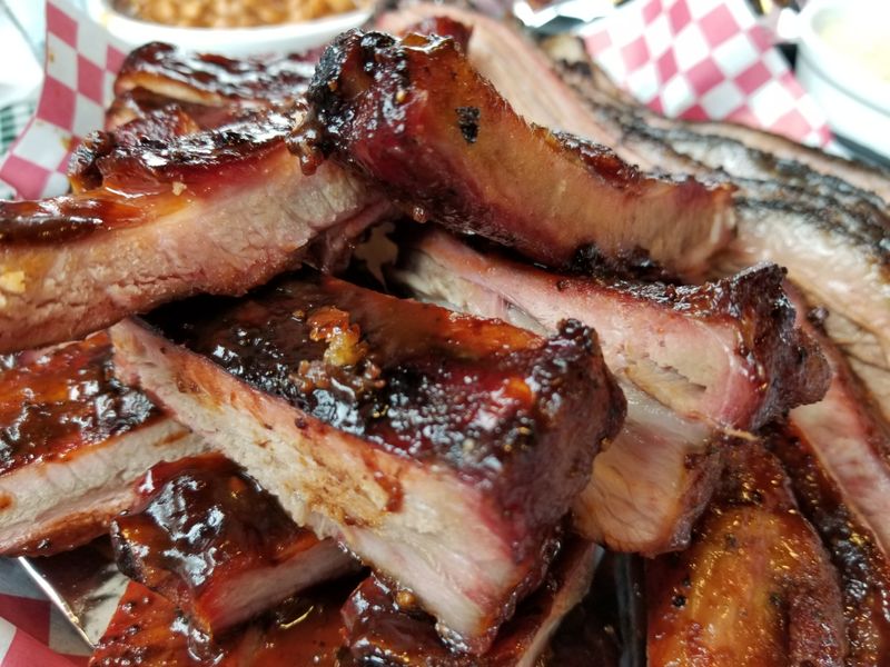 The Ribs Rival Big-City BBQ