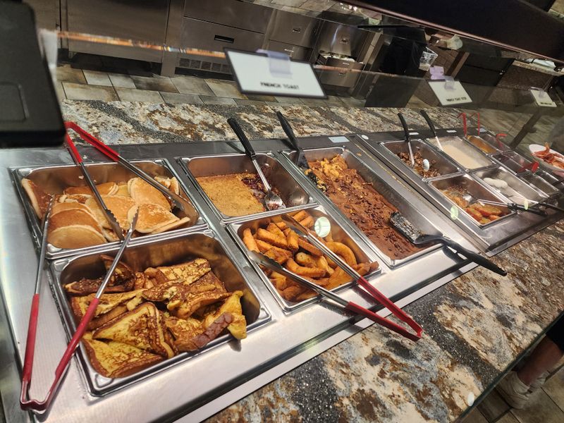 Shady Maple Smorgasbord