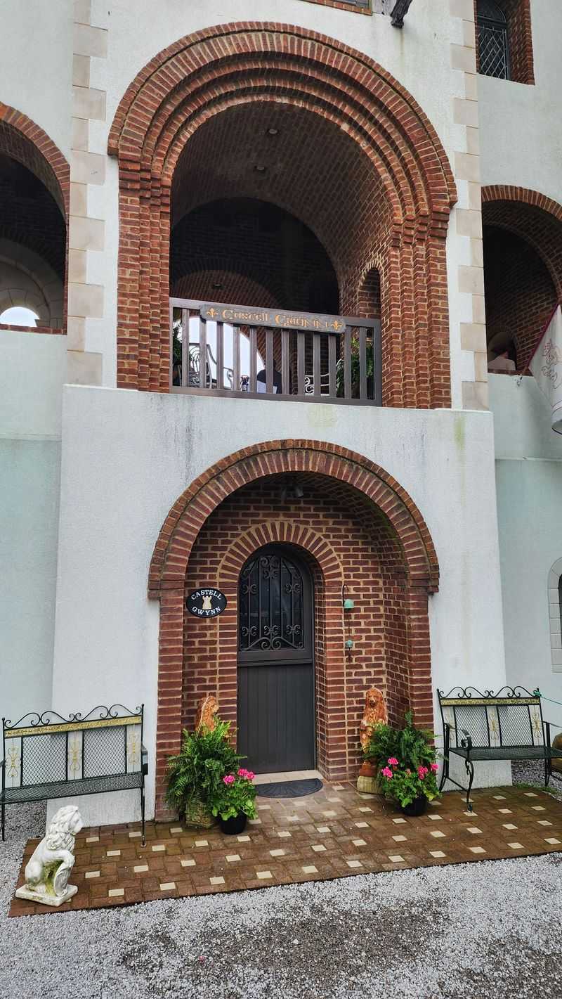 Reading The Craft In Stonework