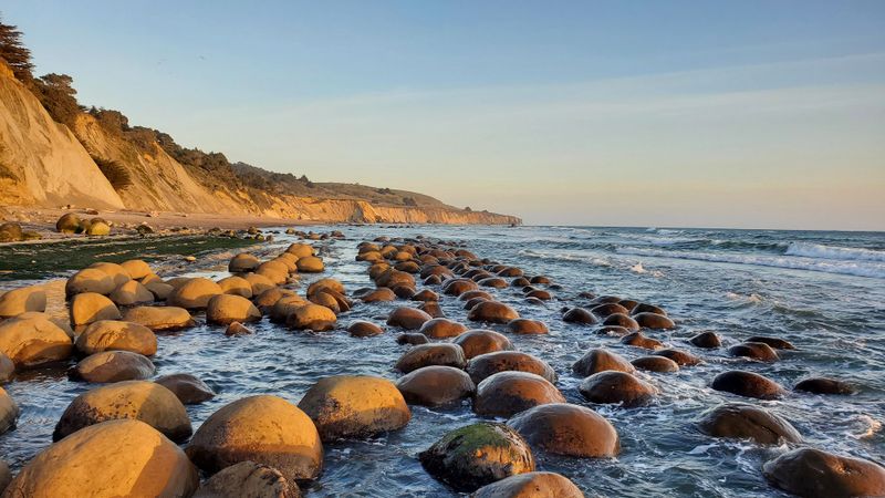 Schooner Gulch State Beach / Bowling Ball Beach