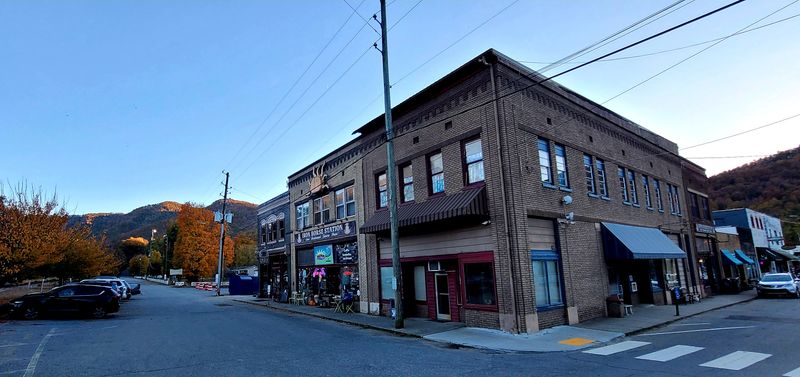 Downtown Is Small Enough To Cross On Foot