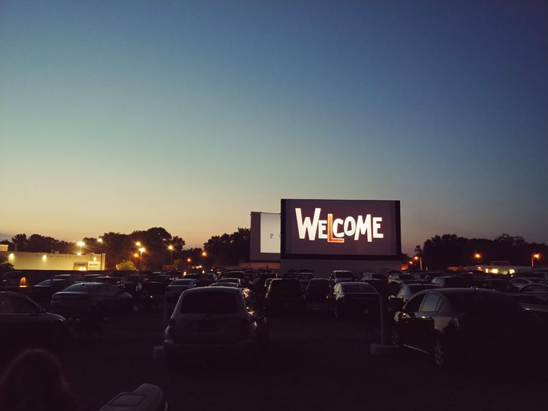 Skyview Drive-In (Belleville)