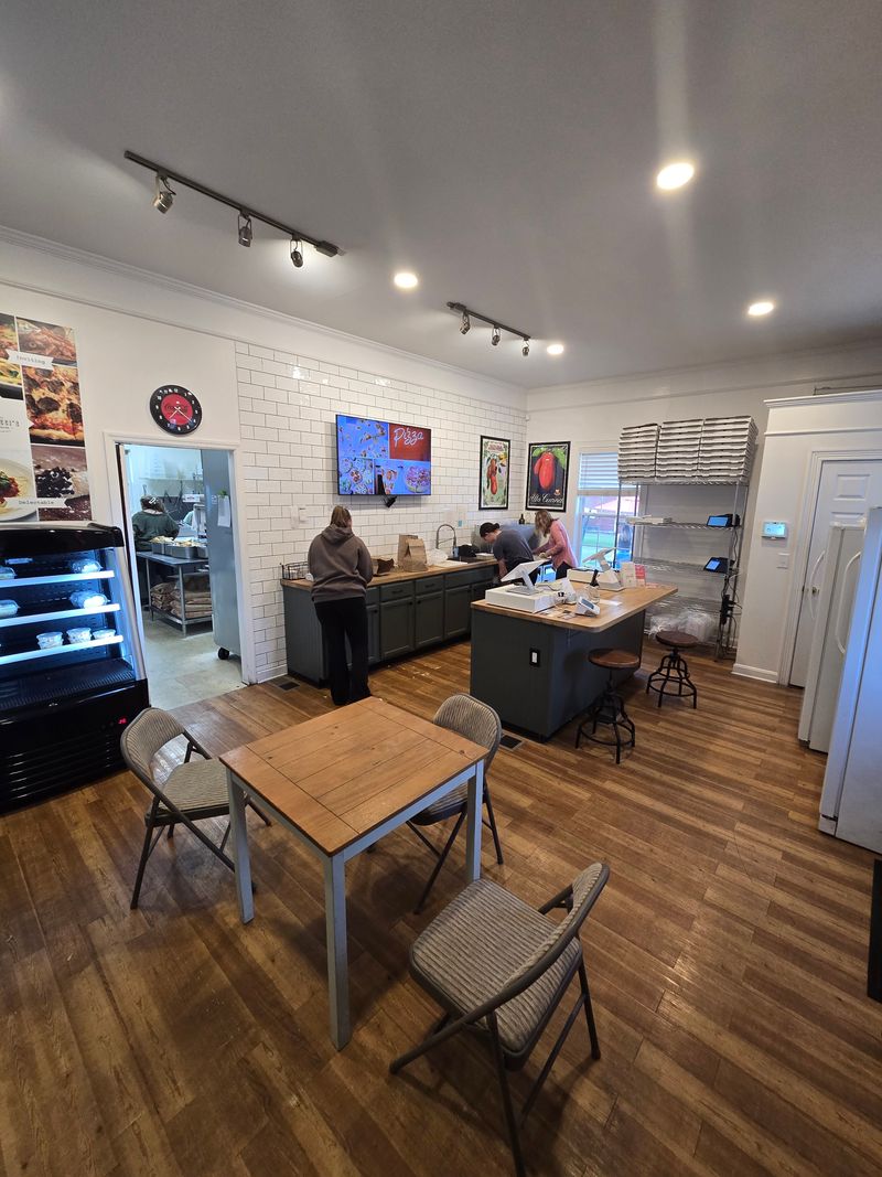 Antonucci’s Authentic Italian