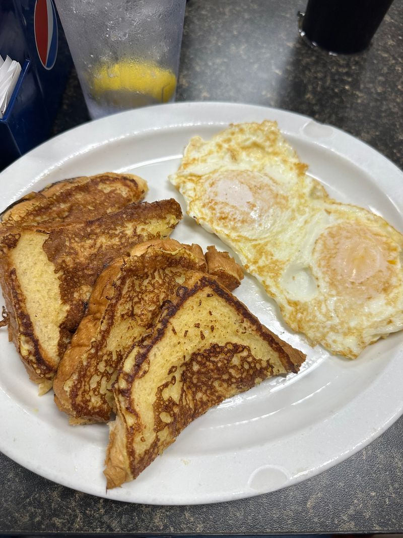 Allen's General Store (Peachland)