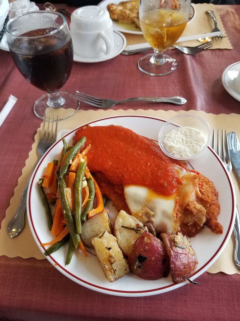 Cruise, Eat, And Relax: Dining Experiences On The River Lady