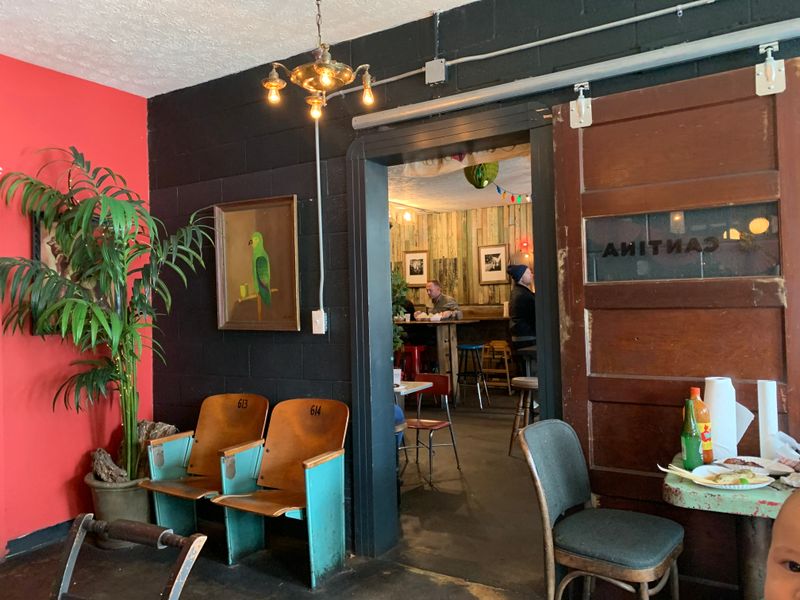 Atmosphere That Lets Flavor Lead