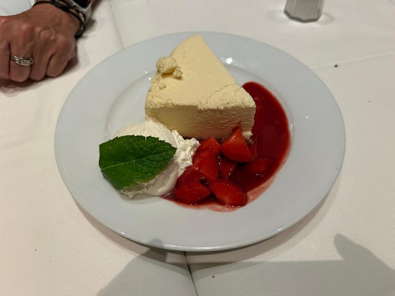 Lunch Specials Worth Planning Around